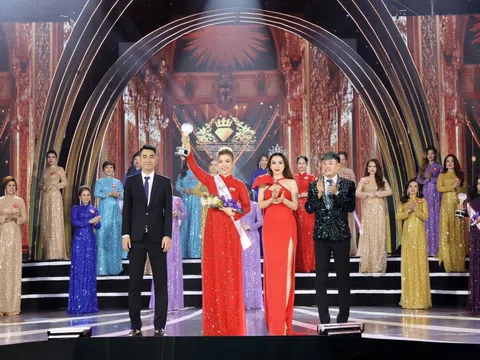 Doanh nhân Nguyễn Thị Thủy Tiên thắng giải Người đẹp truyền thông Hoa hậu Doanh nhân Việt Nam 2023
