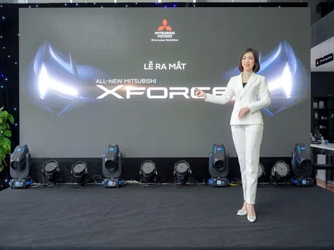 Á hậu Lê Thị Khánh Vân lộng lẫy trong buổi ra mắt xe Mitsubishi Xforce