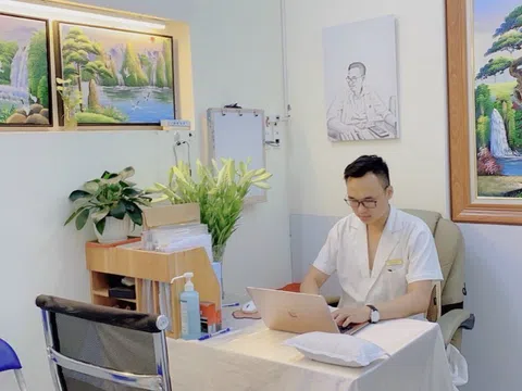 Bác sĩ Lê Đình Hùng - Đam mê các loại thảo dược và con đường chạm vào giấc mơ làm bác sĩ