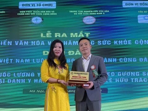 YS.YHCT lương y Hoàng Văn Toàn: Chữa bệnh xương khớp bằng bài thuốc đắp thảo dược gia truyền