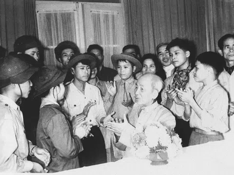 Việt Nam từ “Kỷ nguyên độc lập - tự do” đến “Kỷ nguyên vươn mình”: - Bài 3: Chủ tịch Hồ Chí Minh linh hồn của cuộc kháng chiến chống Mỹ cứu nước (1954 - 1975)