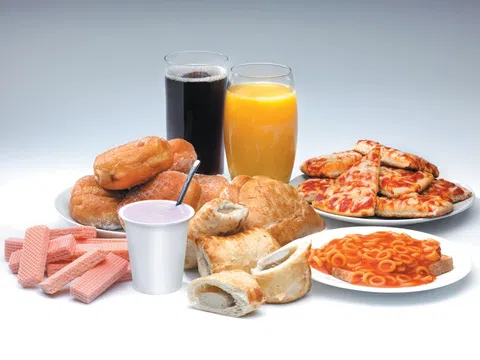 Thực phẩm siêu chế biến: Mối hiểm hoạ tiềm ẩn đến sức khoẻ con người