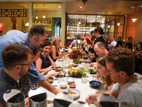 Hành trình 25 năm của nhà hàng huyền thoại Red Lantern đi tới hồi kết: Tạm biệt biểu tượng ẩm thực Việt ở Úc