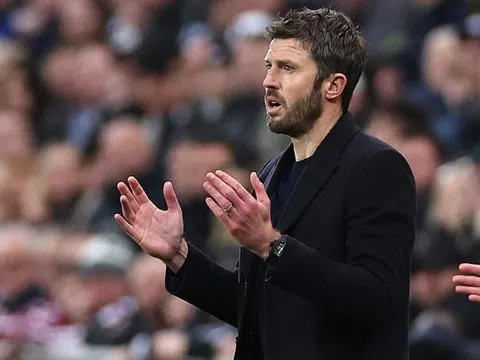 Hé lộ chân dung HLV có thể "Hồi sinh" Man United