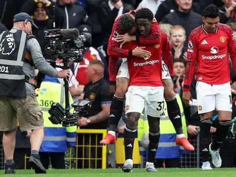 Man United hạ gục Liverpool - Chào mừng "Quỷ đỏ" trở lại Champions League