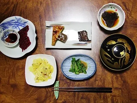 Lối sống "độc lạ" của giới trẻ Nhật Bản