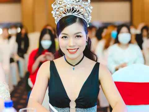 Hoa hậu Đỗ Thị Quỳnh khoe nhan sắc sang trọng tại bán kết Hoa hậu Doanh nhân Việt Nam 2023