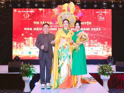 Doanh nhân Lê Thị Ánh Hồng và hành động thiết thực đến cộng đồng tại đêm thiện nguyện Hoa hậu Doanh nhân Việt Nam 2023