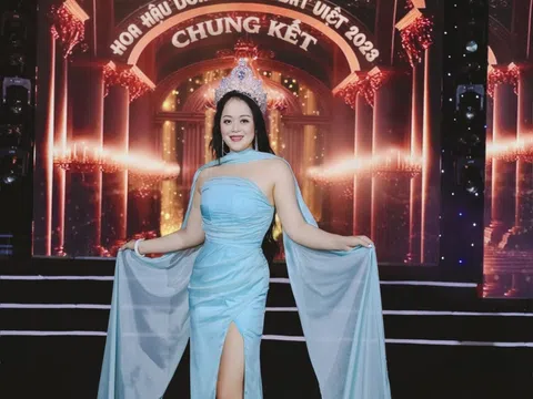 Chấm thi nhan sắc tại Huế, Hoa hậu Trương Thị Tú Anh làm người hâm mộ xao xuyến