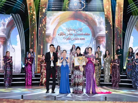 Nguyễn Thị Thanh Nhàn xuất sắc nhận giải Người đẹp trí tuệ Hoa hậu Doanh nhân 2024