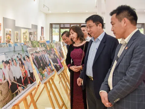 Cuộc thi và Triển lãm ảnh "Một thoáng Nông thôn mới Hà Nội" đã thành công rực rỡ!