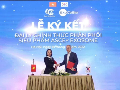 Lễ ký kết hợp đồng phân phối ASCE+ Exosome giữa Huệ Spa & Clinic và ExoCoBio