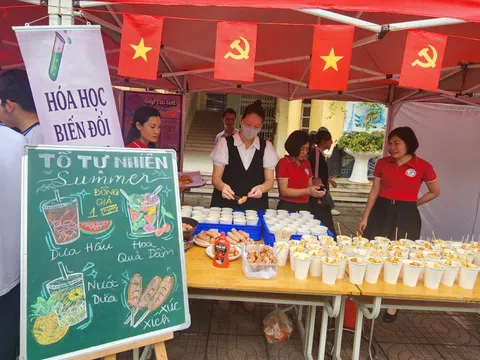 Cầu Giấy - Hà Nội: Trường THPT Yên Hoà tổ chức "Ngày hội trải nghiệm sáng tạo, khám phá tri thức"