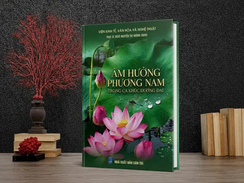Thượng tá, Nghệ sĩ Ưu tú Hương Giang ra mắt cuốn sách “Âm hưởng phương Nam trong ca khúc đương đại”