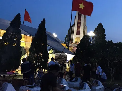 Thái Bình: Thị trấn Trần Hưng Nhân tổ chức lễ tưởng niệm, thắp nén tri ân các anh hùng liệt sĩ