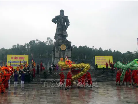 Kỷ niệm 232 năm Nguyễn Huệ lên ngôi hoàng đế và xuất binh đại phá quân Thanh