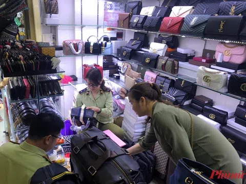 Túi Gucci, Louis Vuitton, Chanel... tại Saigon Square có dấu hiệu giả mạo