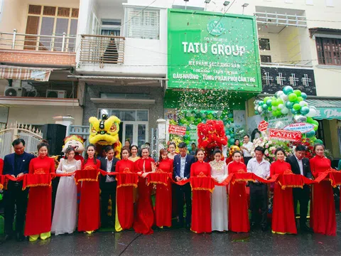 Rộn ràng khai trương showroom Tatu Gấu Nhung – Ngỡ ngàng trong diện mạo mới của Tatu Group tại Cần Thơ