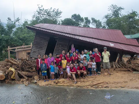 Nhóm Thiện nguyện Thanh An và Hành trình chia sẻ yêu thương với người dân Miền Trung