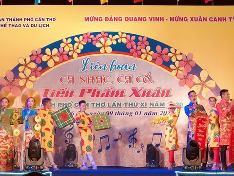 Cần Thơ: Bế mạc Liên hoan “Ca nhạc, Ca cổ, Tiểu phẩm Xuân” 2020