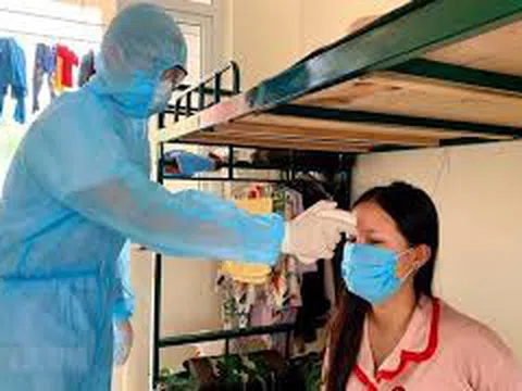 Dịch COVID -19: Bộ Y tế khuyến cáo việc cần làm khi bị sốt, ho, đau họng, khó thở