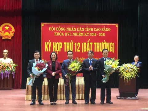 Ủy ban nhân dân tỉnh Cao Bằng có Phó Chủ tịch 40 tuổi