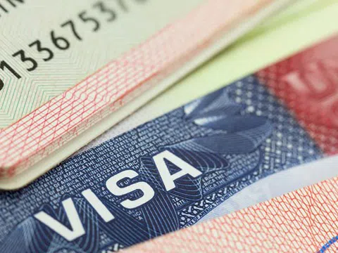 Bộ Công an hướng dẫn cấp thị thực, gia hạn tạm trú cho công dân nước ngoài