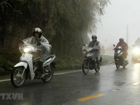 Mưa dông tại nhiều khu vực, đề phòng lũ quét, sạt lở đất ở vùng núi phía Bắc và miền Trung