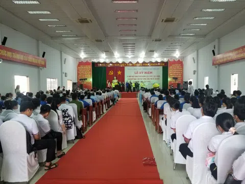 Vĩnh Long: Vũng Liêm kỷ niệm 80 năm Ngày Nam Kỳ khởi nghĩa và 98 năm Ngày sinh Cố Thủ tướng Võ Văn Kiệt (