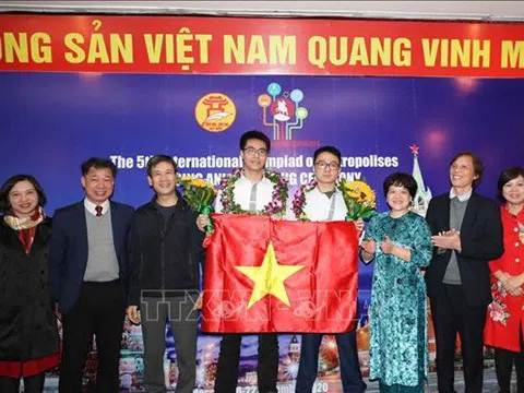 Học sinh Hà Nội xuất sắc giành 5 huy chương vàng Olympic Quốc tế