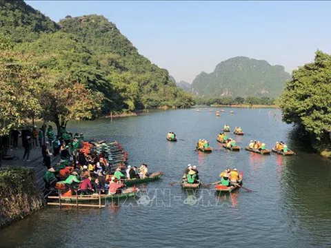 Ninh Bình phấn đấu đón 7 triệu lượt du khách trong năm 2021