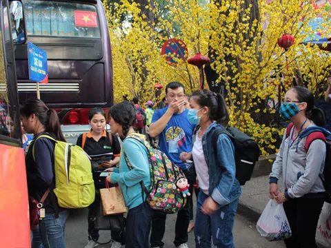 Hỗ trợ 3.000 vé xe cho sinh viên về quê đón Tết