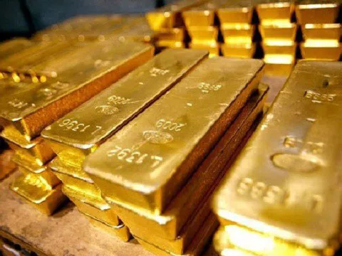 Căng thẳng Mỹ-Iran đẩy giá vàng tăng vọt trên mốc 43 triệu đồng/lượng