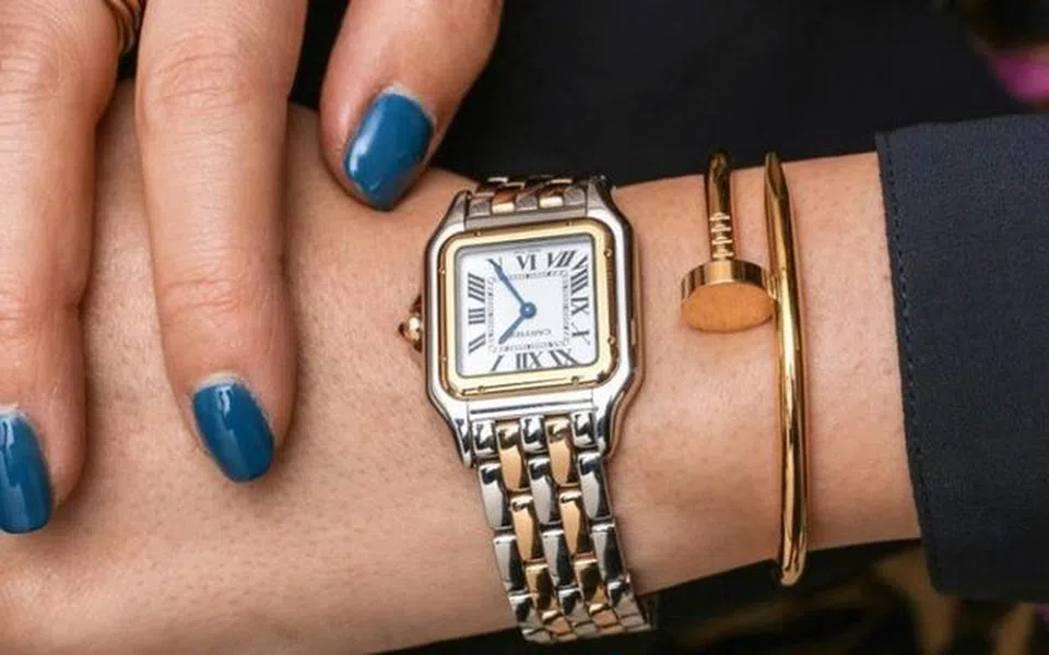 Lựa chọn đồng hồ Cartier rep 11 thuộc dòng thạch anh - Sự thu hút không thể từ chối