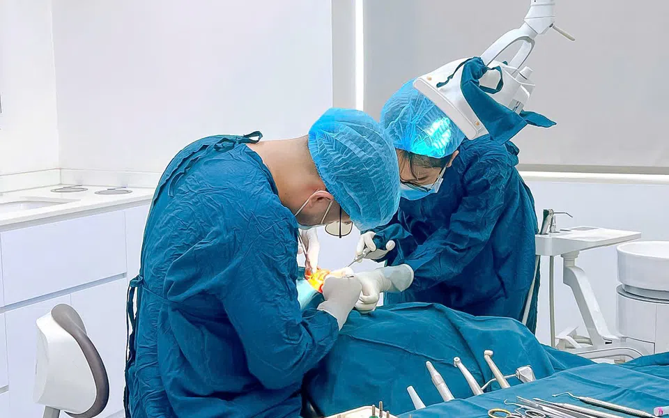 Trồng răng Implant tại Vindental Đà Lạt: Giải pháp hoàn hảo cho hàm răng khỏe đẹp